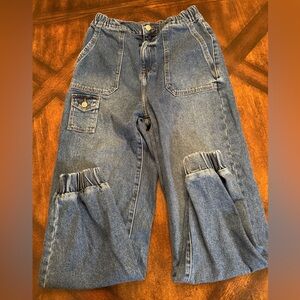 Forever 21 Blue Women's jogger style Jeans